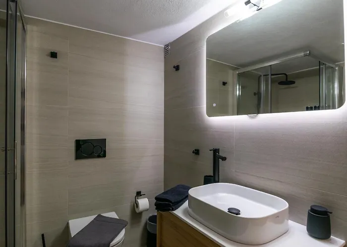 Апартаменты Vitalis Residences - Haven Адамас